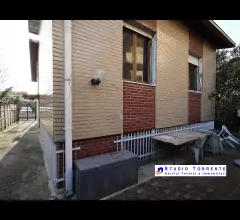Villa libera sui 4 lati