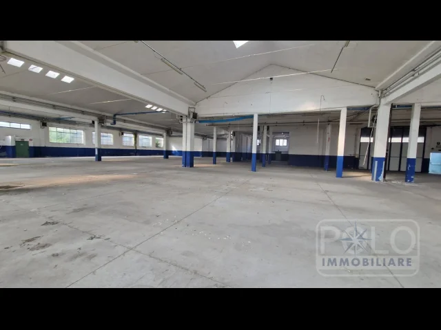Appartamenti in Vendita - Fiumicello (bs)immobile produttivo/commerciale di 4230mq
