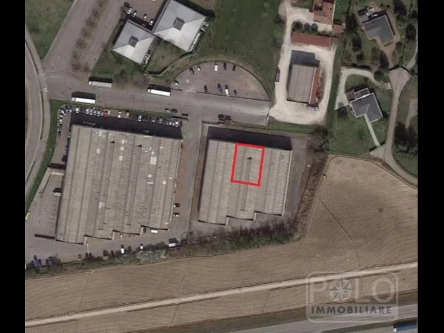 Appartamenti in Vendita - Mantova - magazzino di ottimo stato di 515mq alto 6.5mt!