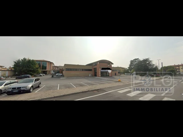 Appartamenti in Vendita - Palazzolo sull'oglio (bs) - ex supermercato di 3150 qm lordi con ampi parcheggi di pertinenza, magaz