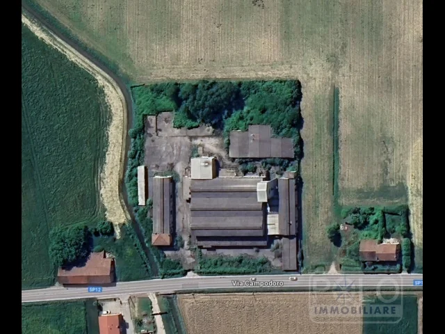 Appartamenti in Vendita - Capannone industriale ex fonderia