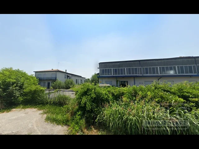 Appartamenti in Vendita - Capannone industriale ex fonderia