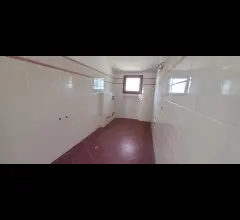 Appartamenti in Vendita - Spazioso appartamento con 3 camere da letto e ampia terrazza