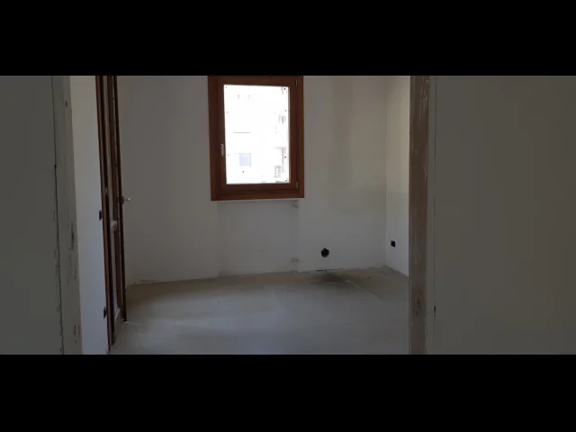 Appartamenti in Vendita - Grande appartamento con ampia terrazza