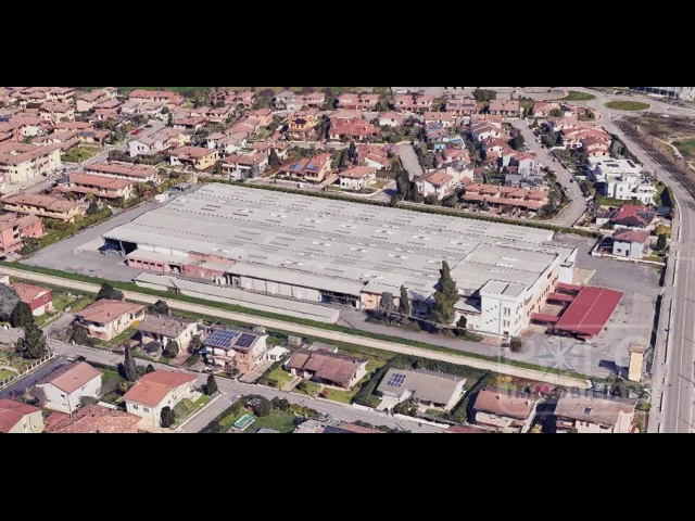Capannone logistico locato uso investimento