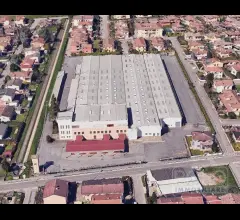 Appartamenti in Vendita - Capannone logistico locato uso investimento