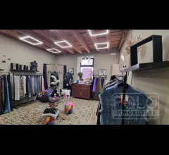 Appartamenti in Vendita - Affare! attività + affitto incredibile a soli €1.000!