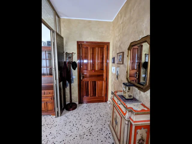 Appartamenti in Vendita - Quadrilocale via omero trapani