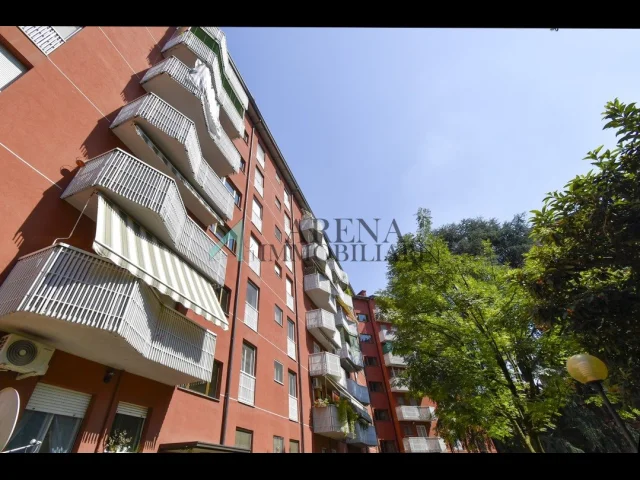 Appartamenti in Vendita - Tre locali ristrutturato - via romualdo bonfadini, 98