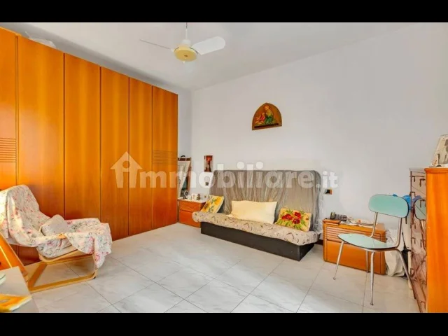 Appartamenti in Vendita - Bilocale - viale monte nero, 12 - p.ta romana/medaglie d'oro