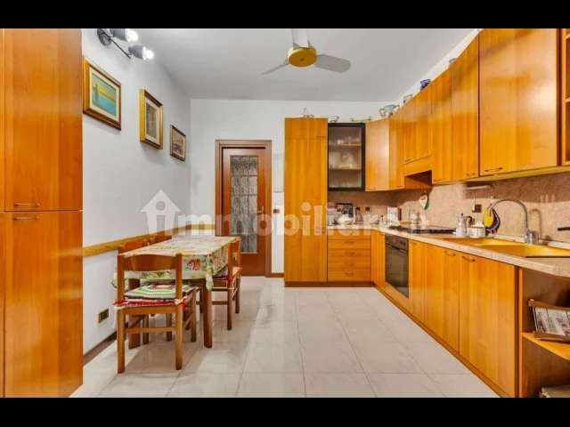Appartamenti in Vendita - Bilocale - viale monte nero, 12 - p.ta romana/medaglie d'oro