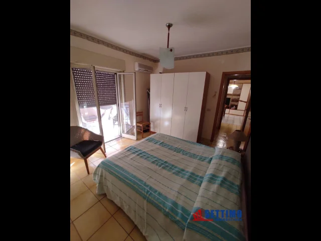 Appartamenti in Vendita - Bilocale con terrazzo