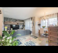 Appartamenti in Vendita - Quadrilocale con giardino