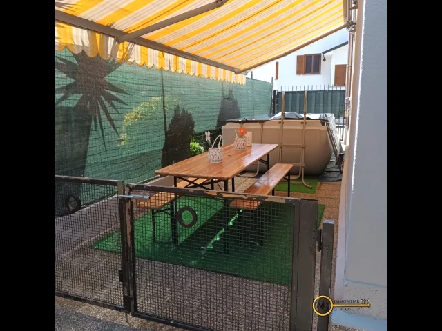 Appartamenti in Vendita - Villa bifamiliare
