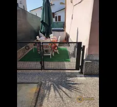 Appartamenti in Vendita - Villa bifamiliare