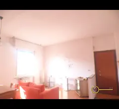 Appartamenti in Vendita - Luminoso trilocale