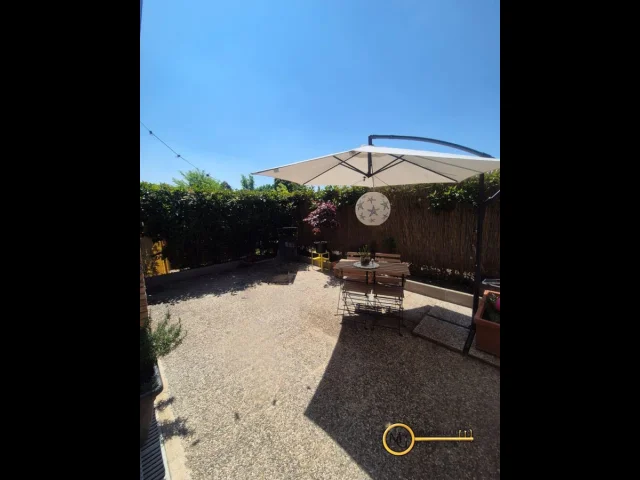 Appartamenti in Vendita - Bilocale con giardino