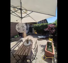 Appartamenti in Vendita - Bilocale con giardino