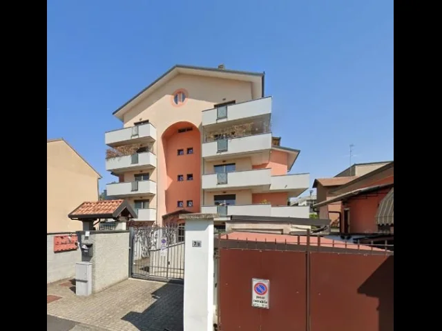 Appartamenti in Vendita - Appartamento - via albania 7/a e 7/b