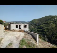 Appartamenti in Vendita - Villa vista mare da completare