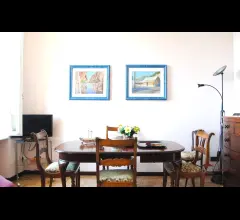 Appartamenti in Vendita - Appartamento con giardino in villa storica vista mare