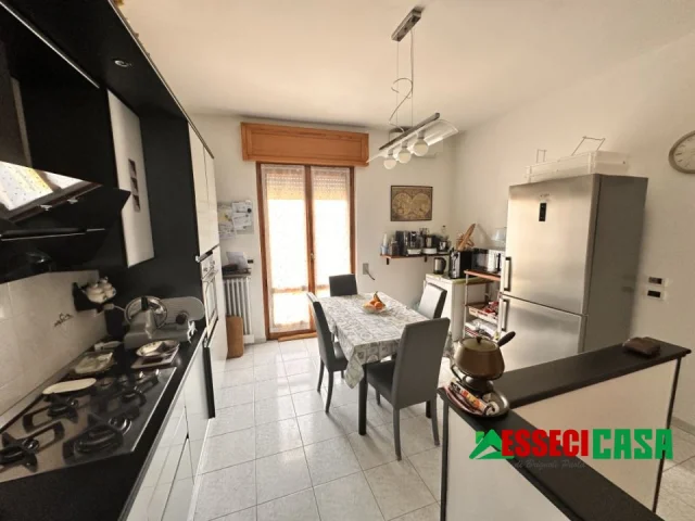 Appartamenti in Vendita - Quadrilocale
