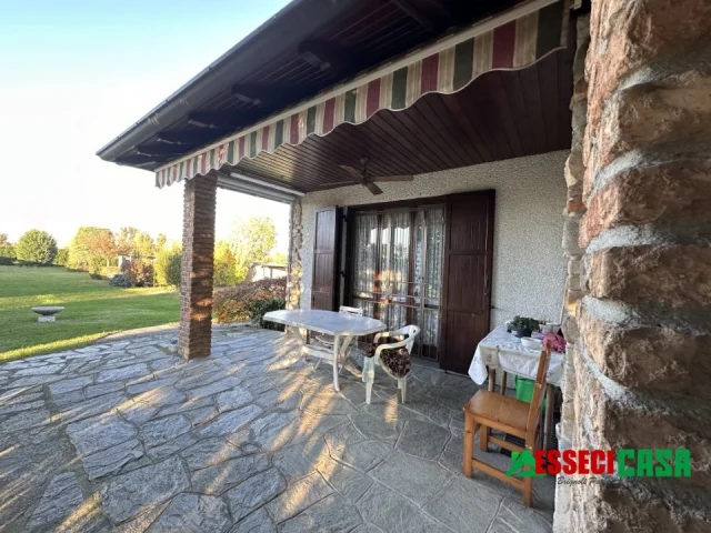 Appartamenti in Vendita - Villa singola