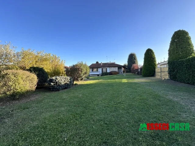Appartamenti in Vendita - Villa singola