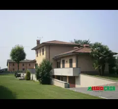 Appartamenti in Vendita - Villa singola