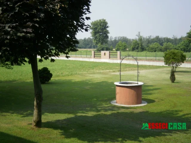 Appartamenti in Vendita - Villa singola
