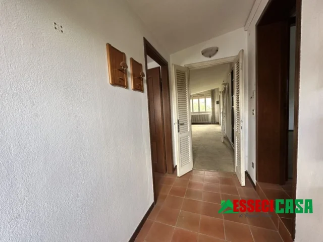Appartamenti in Vendita - Quadrilocale