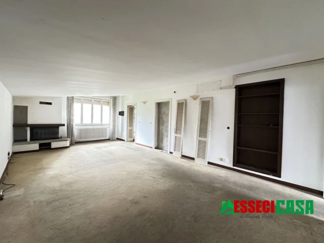 Appartamenti in Vendita - Quadrilocale