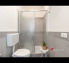 Appartamenti in Vendita - Palazzo/terratetto in vendita a palermo