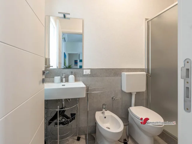 Appartamenti in Vendita - Palazzo/terratetto in vendita a palermo