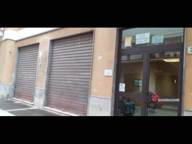 Appartamenti in Vendita - Locale commerciale c/1  - zona policlinico