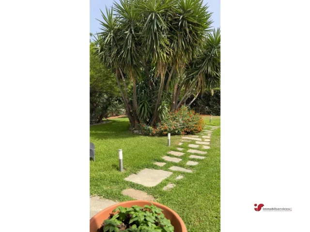 Appartamenti in Vendita - Villa in vendita a palermo