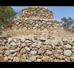 Terreno con trullo