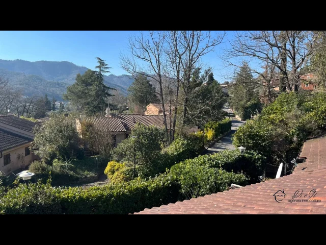 Appartamento con terrazza vendita nel golf club a garlenda