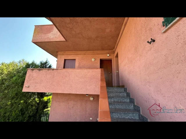 Appartamenti in Vendita - Appartamento con terrazze e giardino a villanova d'albenga