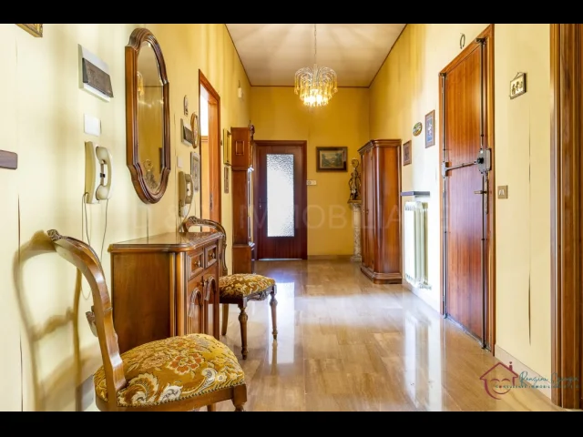 Appartamenti in Vendita - Appartamento di 190 mq in vendita a villanova d'albenga