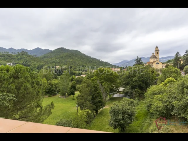 Appartamenti in Vendita - Terratetto con terrazza vivibile e box in vendita a garlenda
