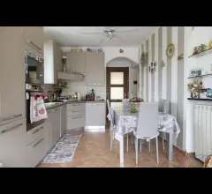 Appartamenti in Vendita - Terratetto con terrazza vivibile e box in vendita a garlenda