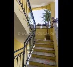 Appartamenti in Vendita - Appartamento bilocale con terrazza in vendita a garlenda