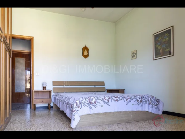 Villa bifamiliare porzione con giardino vendita a garlenda