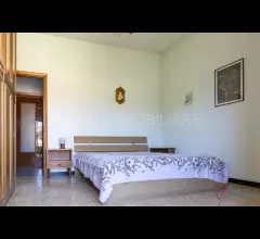 Villa bifamiliare porzione con giardino vendita a garlenda
