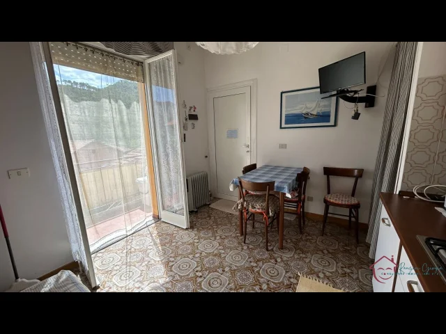 Appartamenti in Vendita - Appartamento monolocale con terrazza in vendita a garlenda