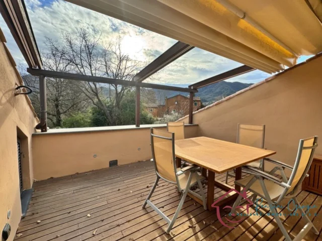 Appartamenti in Vendita - Appartamento cn terrazza vivibile vendita golf club garlenda
