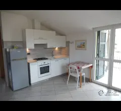 Appartamenti in Vendita - Appartamento con terrazza e box vendita villanova d'albenga