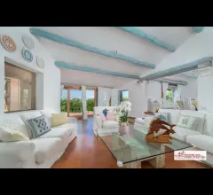 Appartamenti in Vendita - Villa con piscina a porto cervo centro