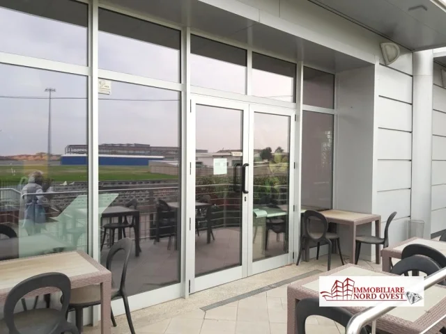 Appartamenti in Vendita - Ristorante a magenta